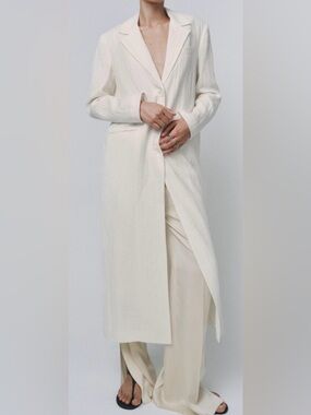 ZARA Oyster White ZW Collection Linen Frock Coat Size M, women’ long blazer.